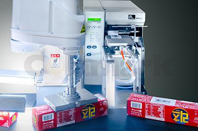 機(jī)器人視覺(jué)定位智能貼標(biāo)機(jī)