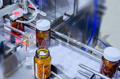 回轉(zhuǎn)式智能旋蓋機