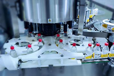 輪轉(zhuǎn)式熱熔膠貼標(biāo)機(jī)