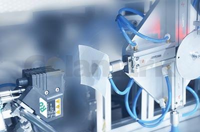 平面智能貼標機